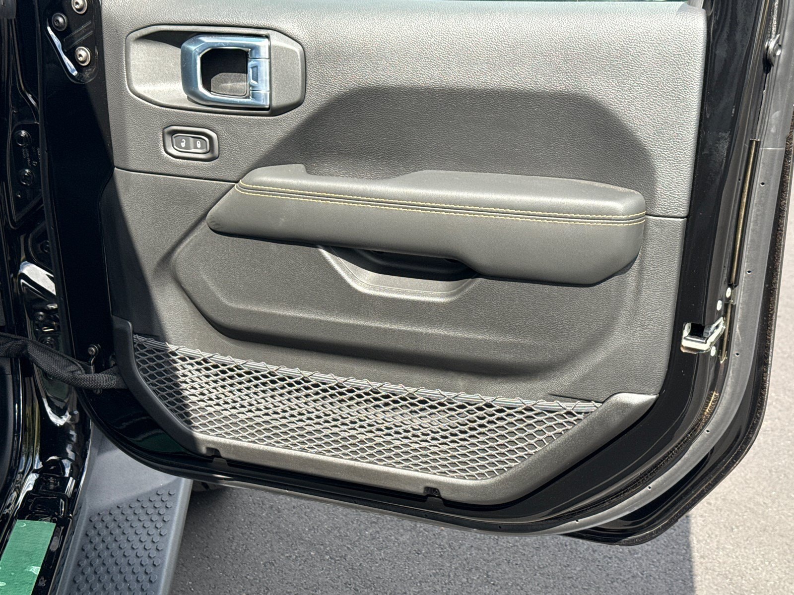 2026 Jeep Wrangler 4-Door Sahara - Photo 14