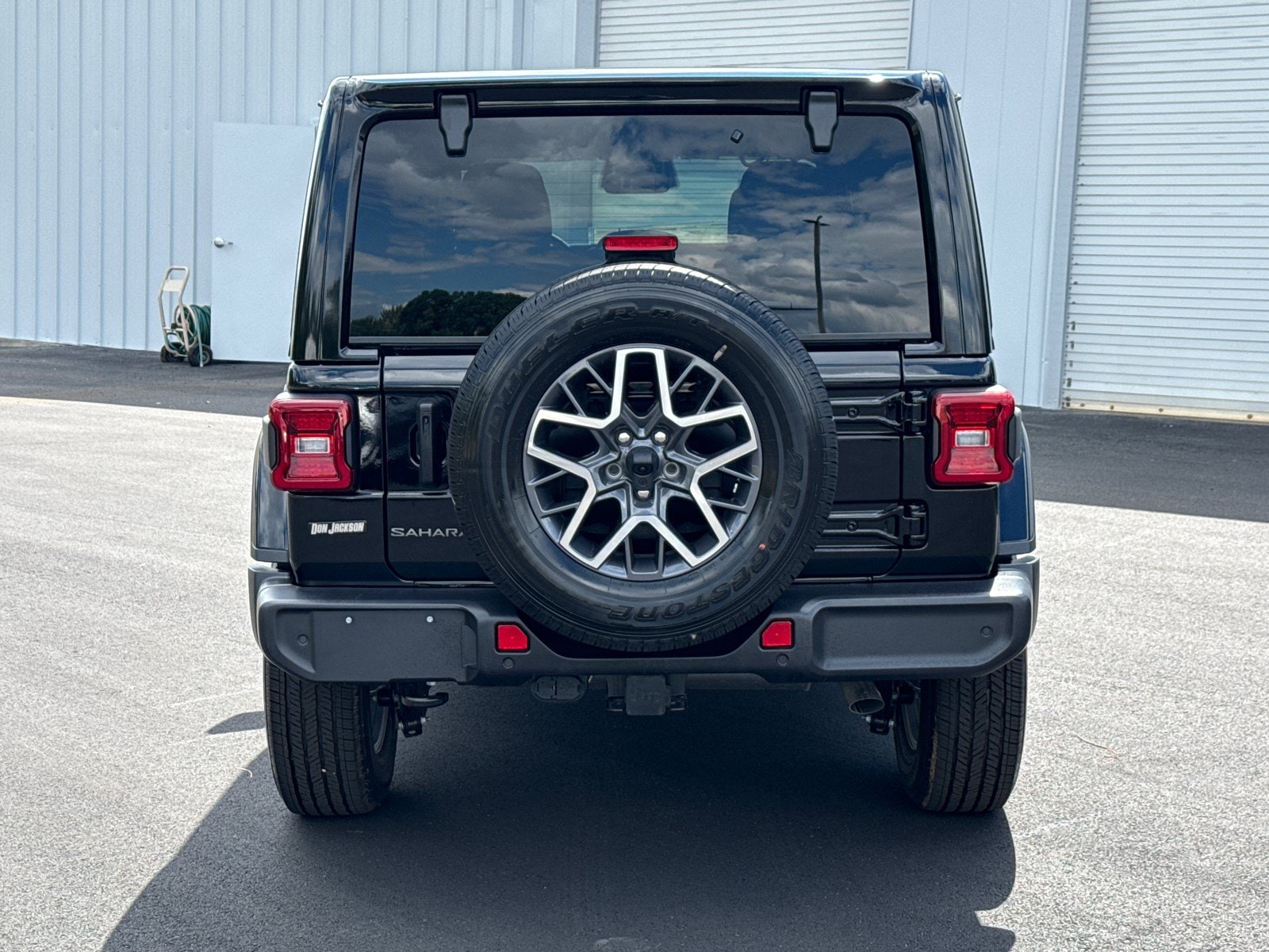 2026 Jeep Wrangler 4-Door Sahara - Photo 6