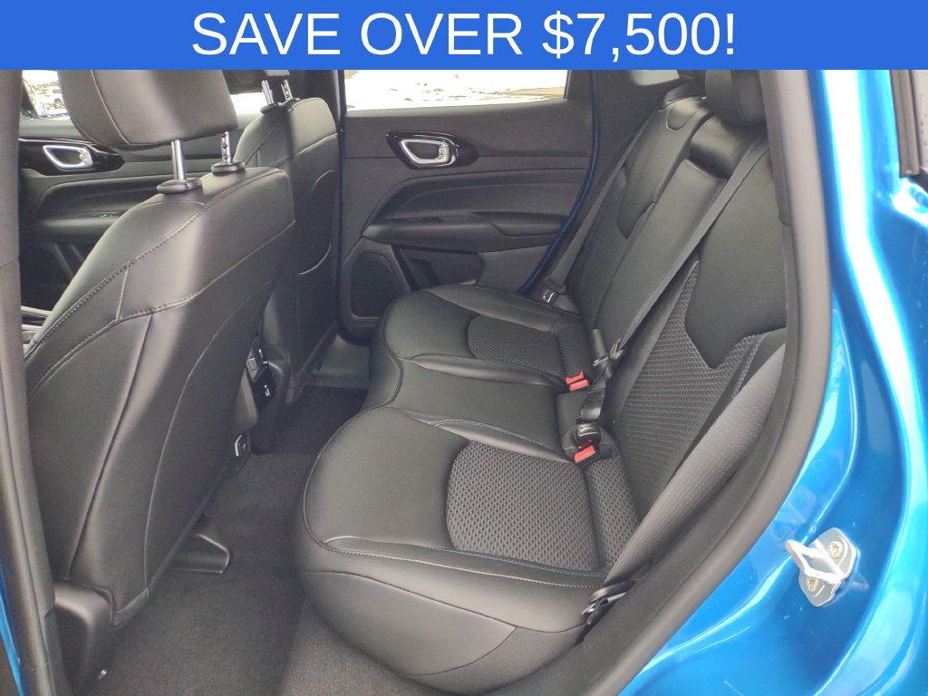 2026 Jeep Compass Latitude Altitude - Photo 14