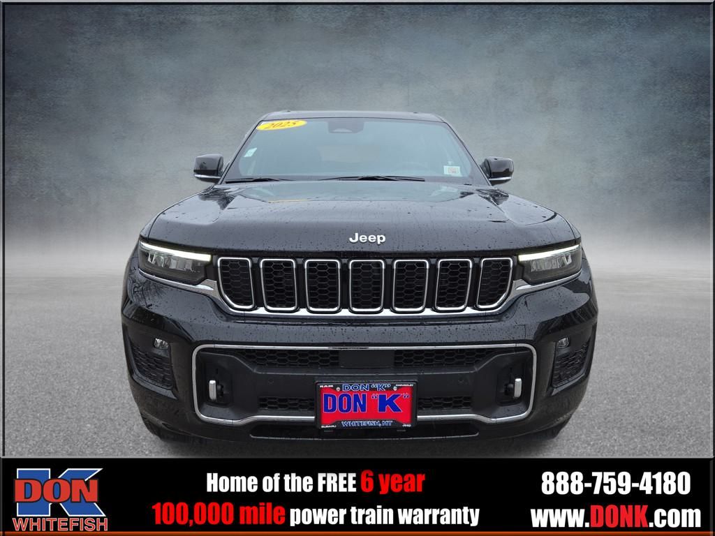 2025 Jeep Grand Cherokee Overland photo 2