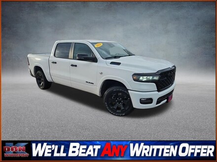 2026 Ram 1500 BIG HORN CREW CAB 4X4 5'7 BOX Pickup