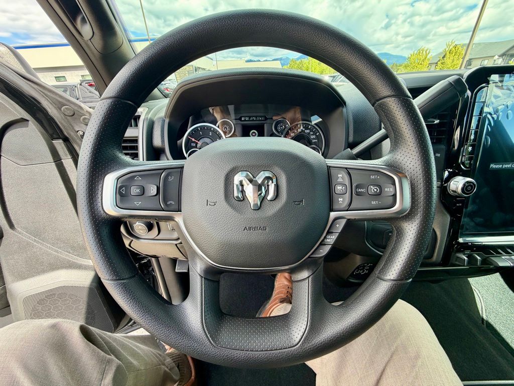 2025 RAM Ram 3500 Pickup Tradesman - Photo 14