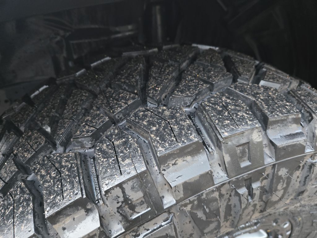 2025 Jeep Gladiator Sport - Photo 12