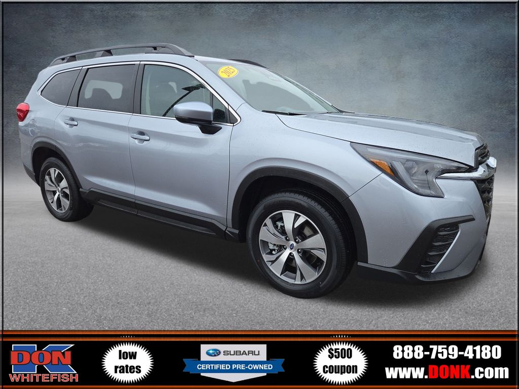 2025 Subaru Ascent Premium's photo