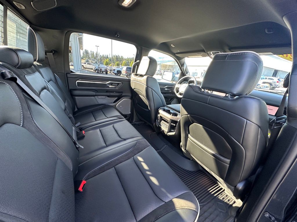 2026 RAM 1500 Laramie - Photo 22