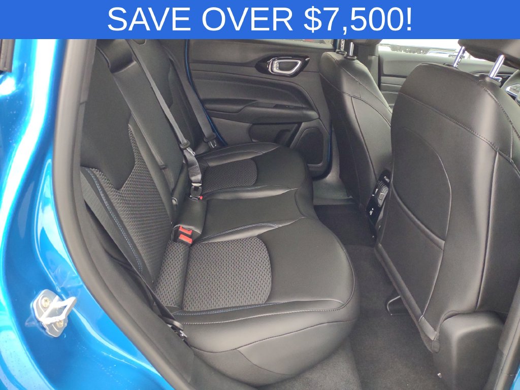 2026 Jeep Compass Latitude Altitude - Photo 15