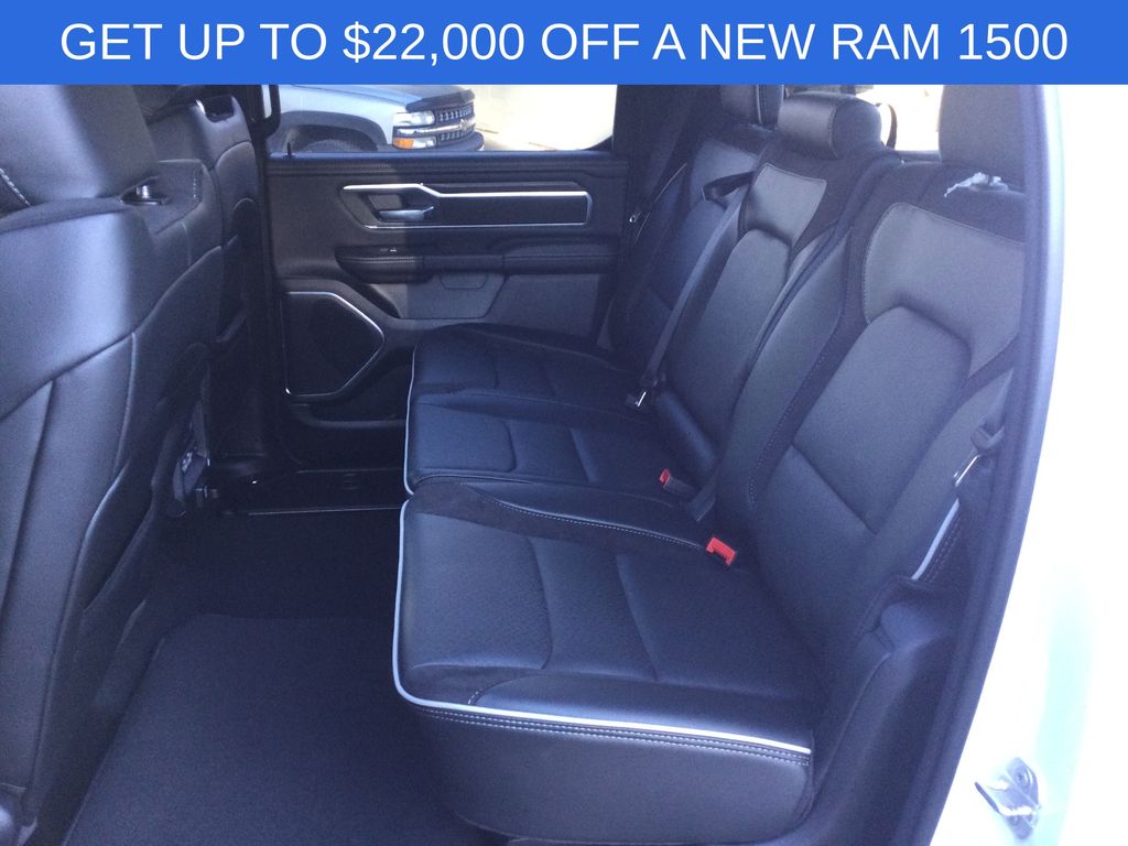 2026 RAM 1500 Laramie - Photo 15