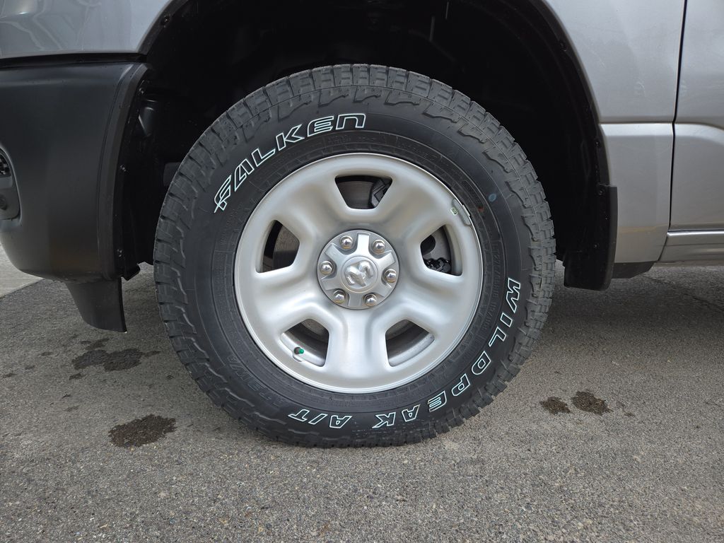 2026 RAM 1500 Tradesman - Photo 9