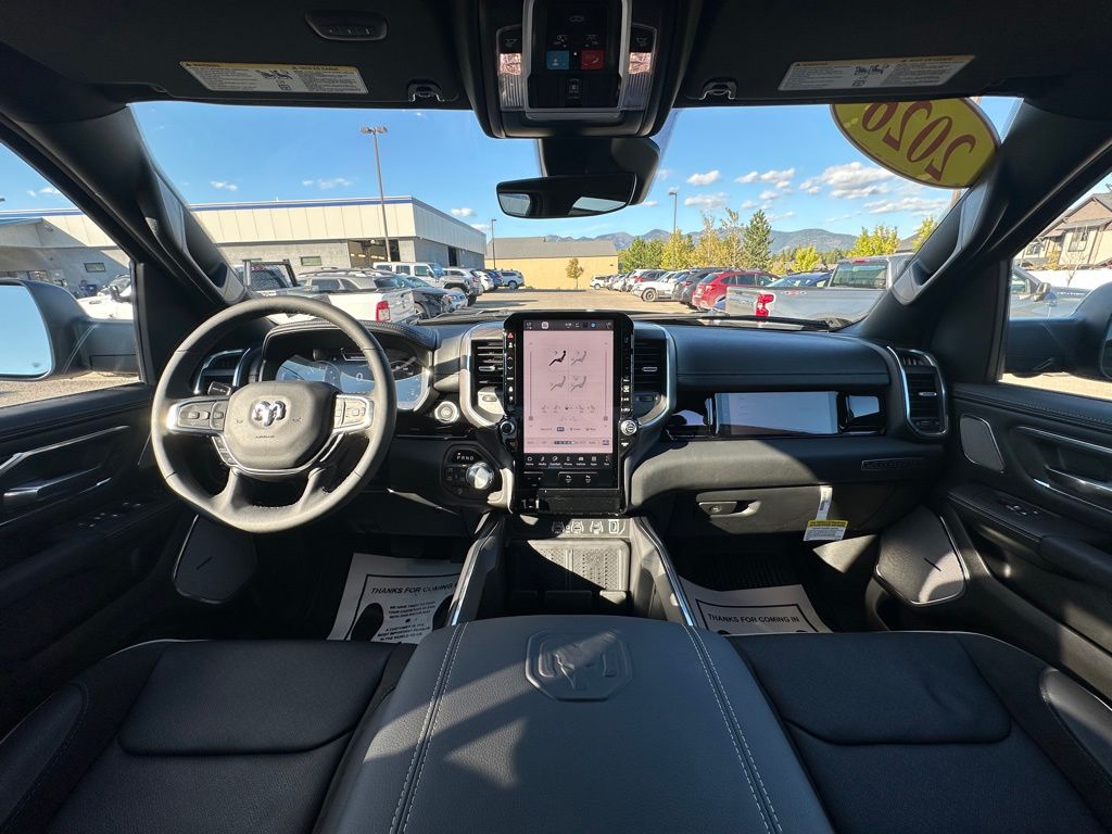 2026 RAM 1500 Laramie - Photo 24