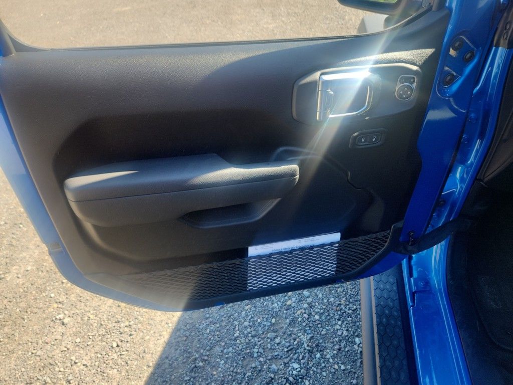 2025 Jeep Wrangler 4-Door Sport S - Photo 12