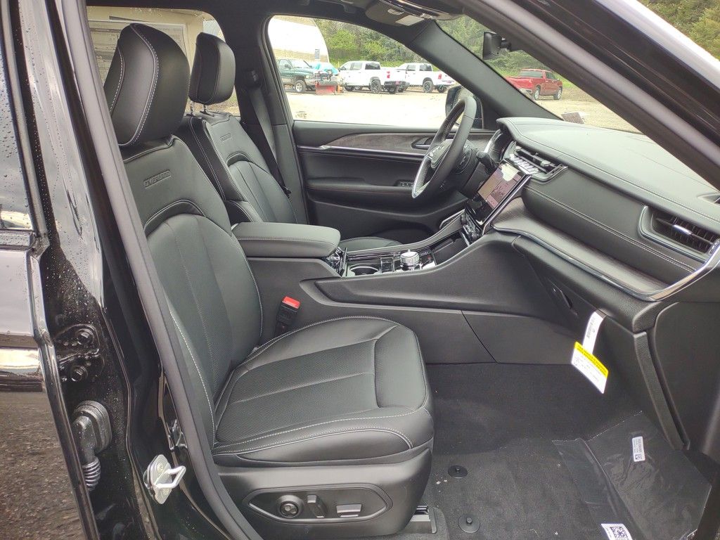 2025 Jeep Grand Cherokee L Overland - Photo 18