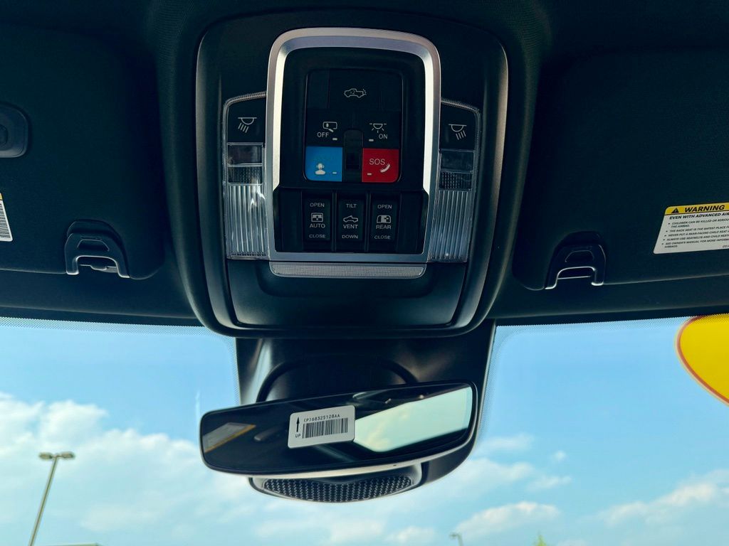 2026 RAM 2500 Laramie - Photo 18