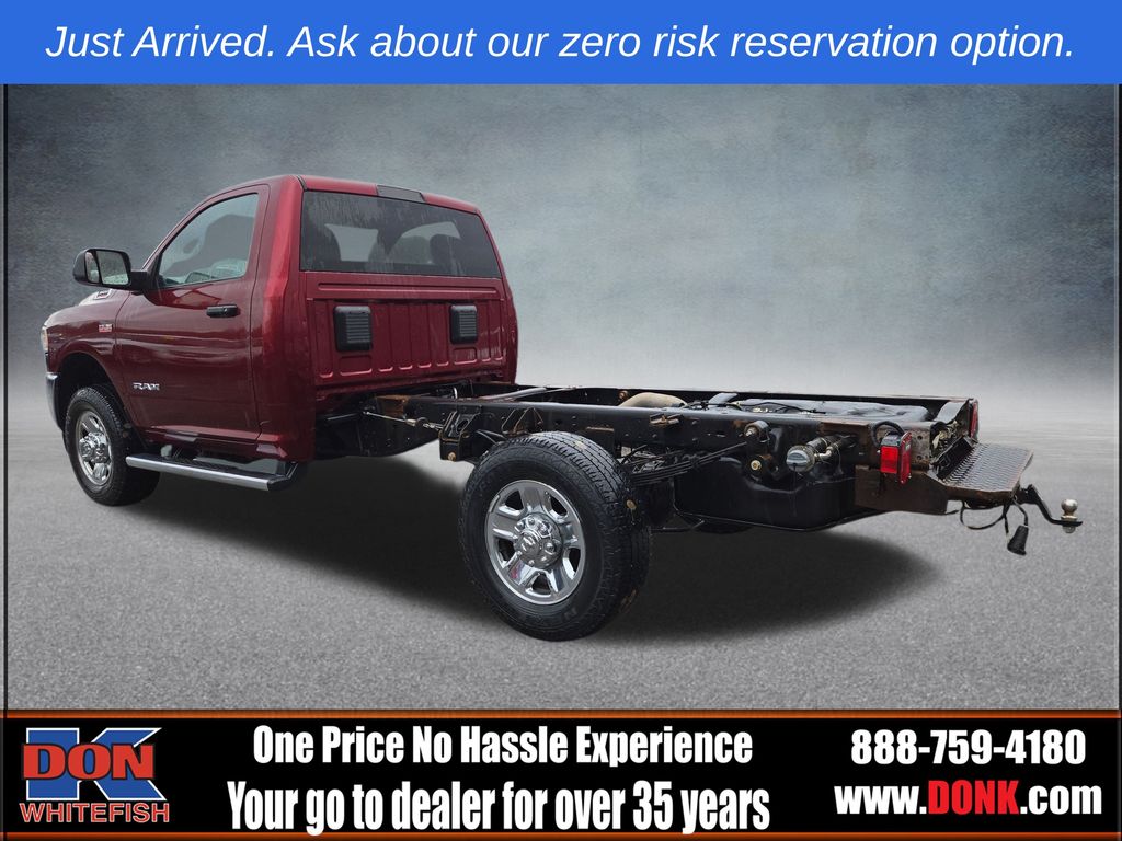 2021 Ram 3500 Tradesman SLT photo 3
