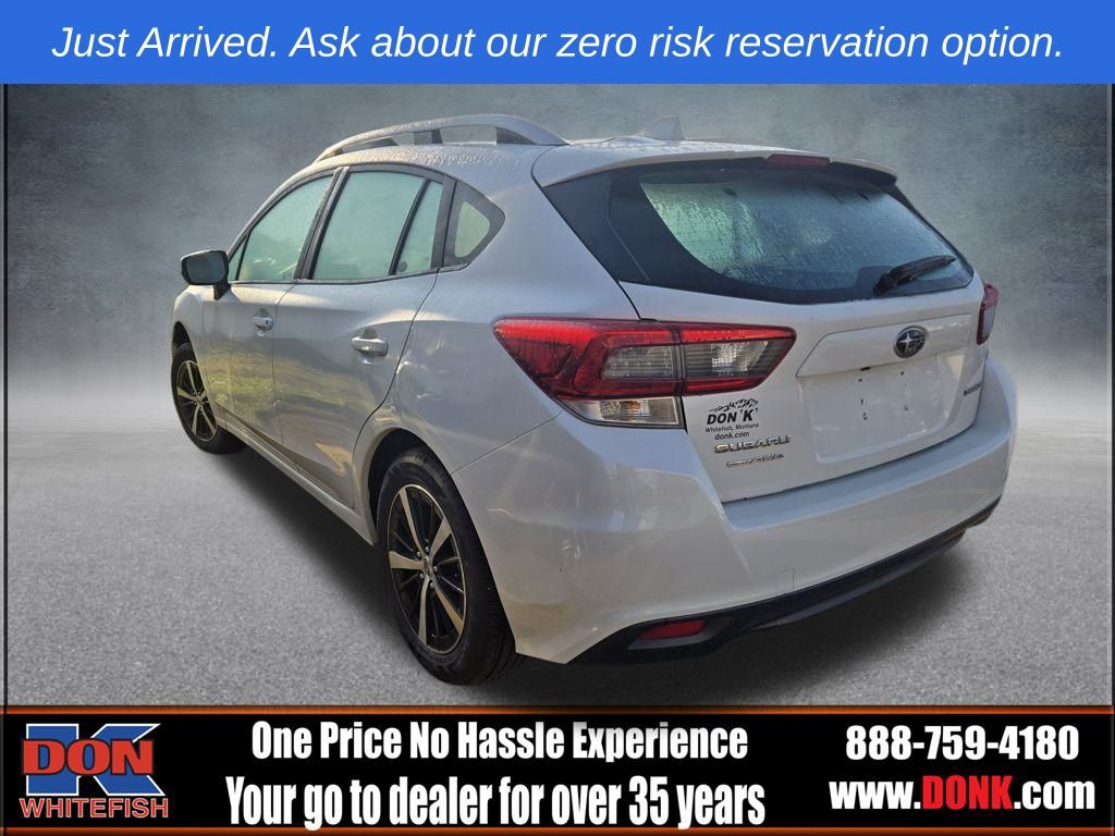 2021 Subaru Impreza Premium photo 3