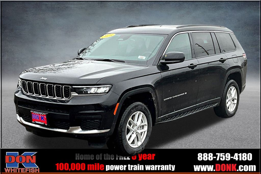 2025 Jeep Grand Cherokee Laredo photo 2