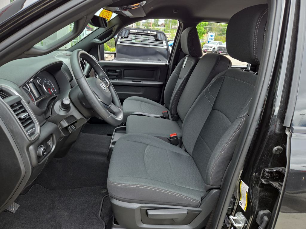 2025 RAM Ram 3500 Pickup Tradesman - Photo 14