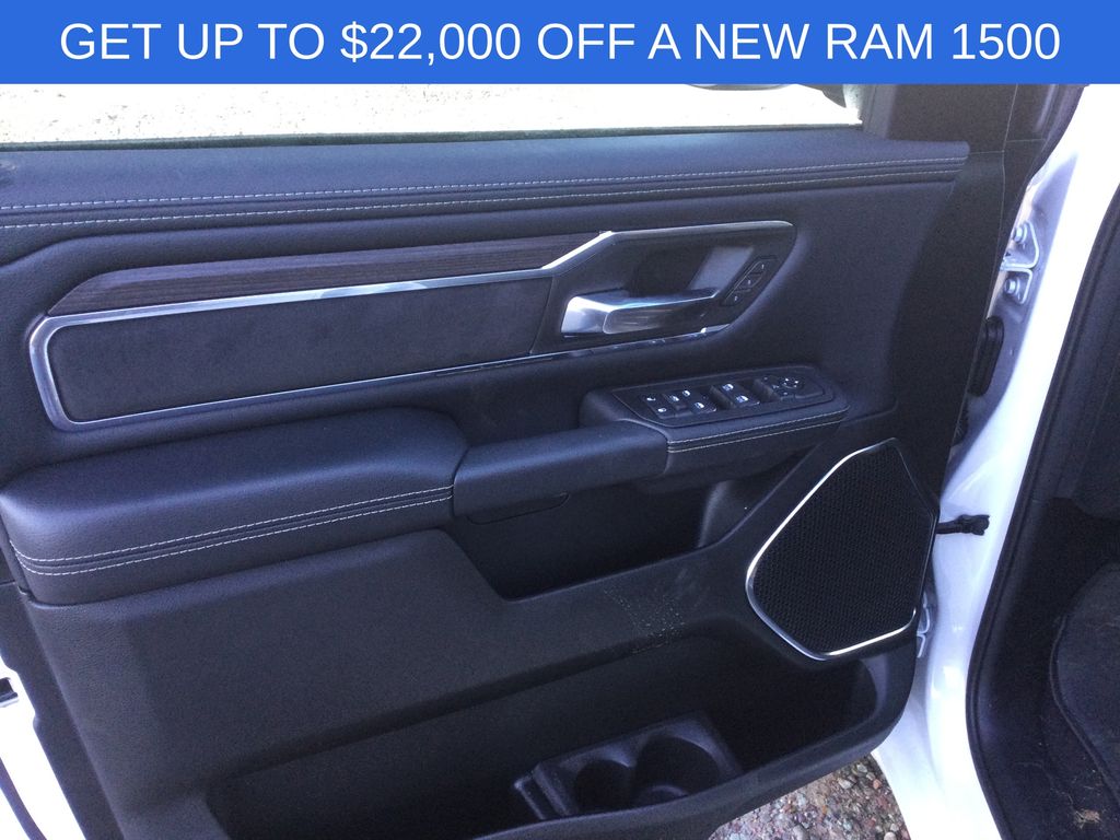 2026 RAM 1500 Laramie - Photo 12