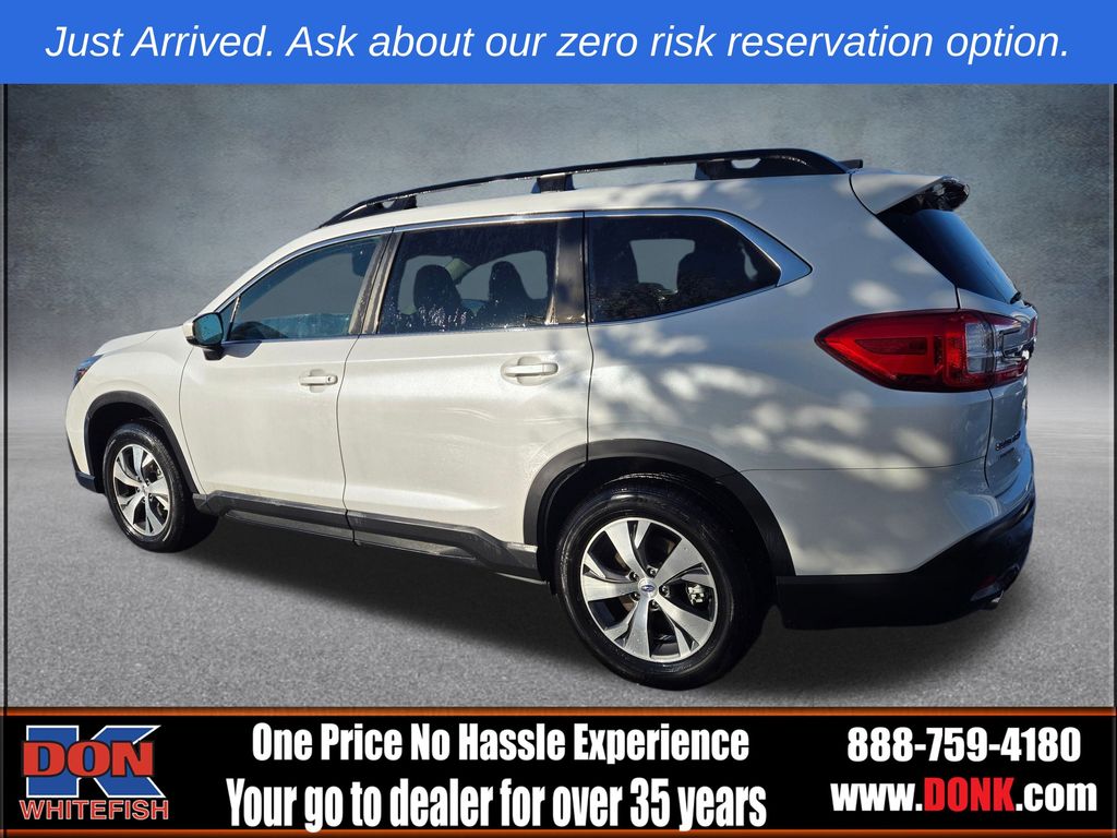2024 Subaru Ascent Premium photo 3