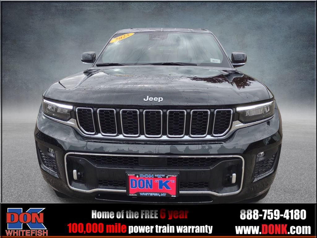 2025 Jeep Grand Cherokee Overland photo 2