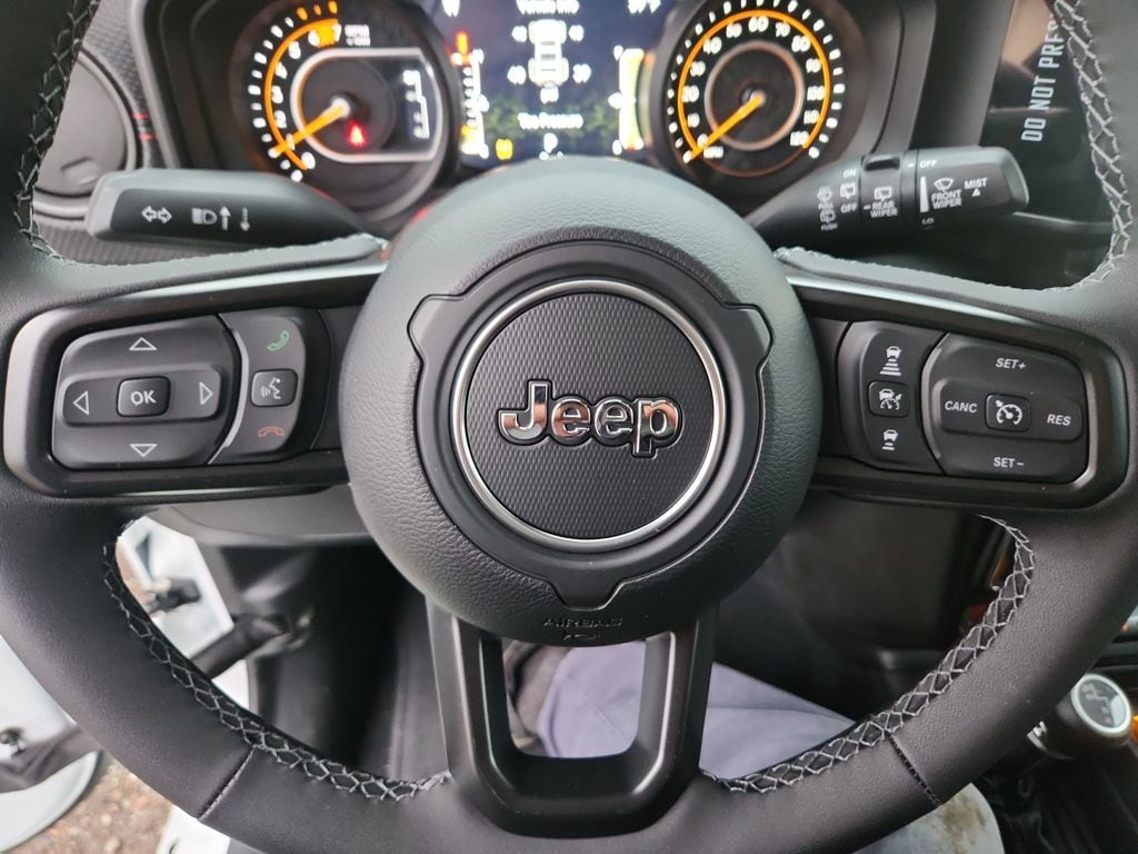 2026 Jeep Wrangler 4-Door Rubicon - Photo 16