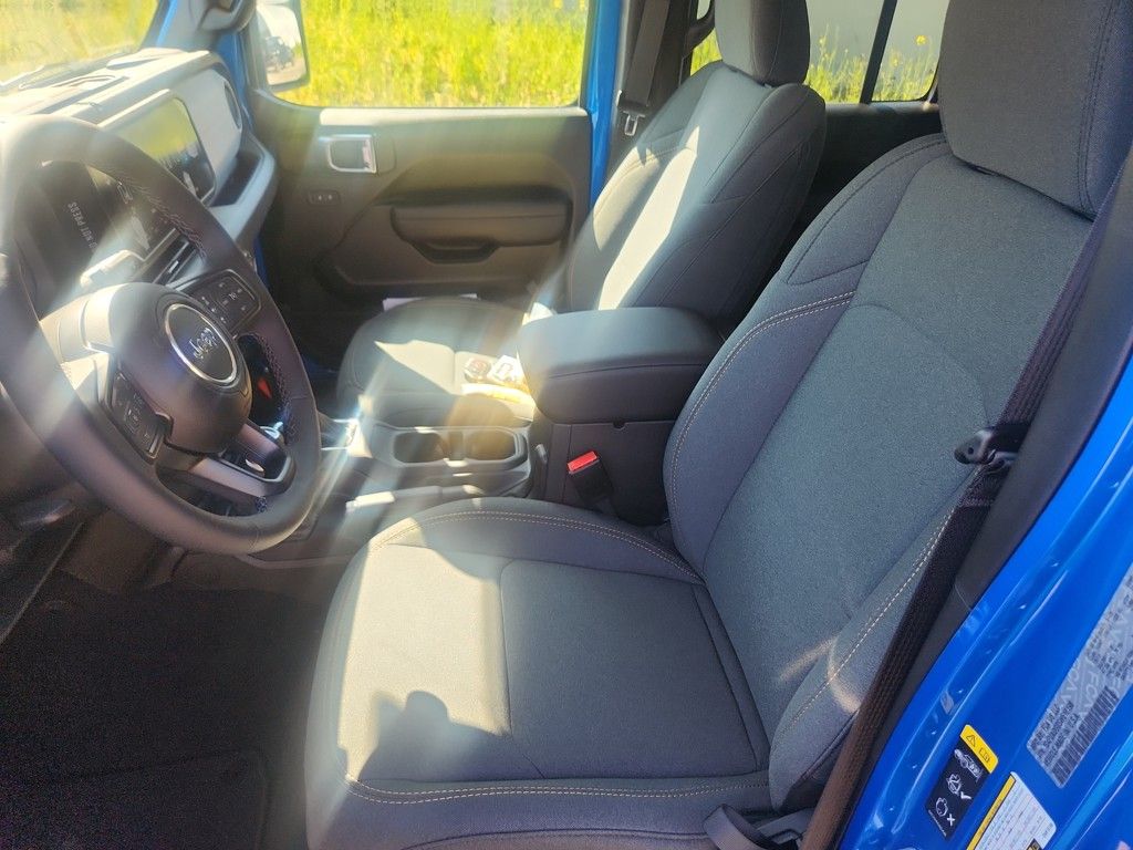 2025 Jeep Wrangler 4-Door Sport S - Photo 14