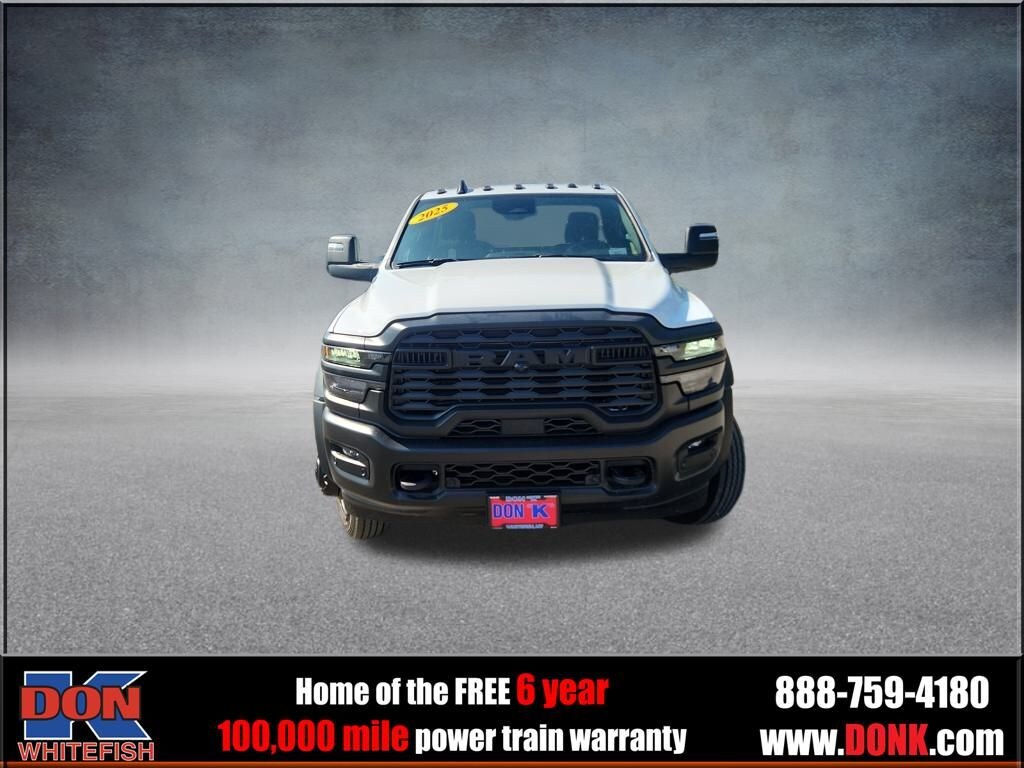 New 2025 Ram 5500 Chassis Cab 5500 TRADESMAN CHASSIS REGULAR CAB 4X4 84' CA Pickup