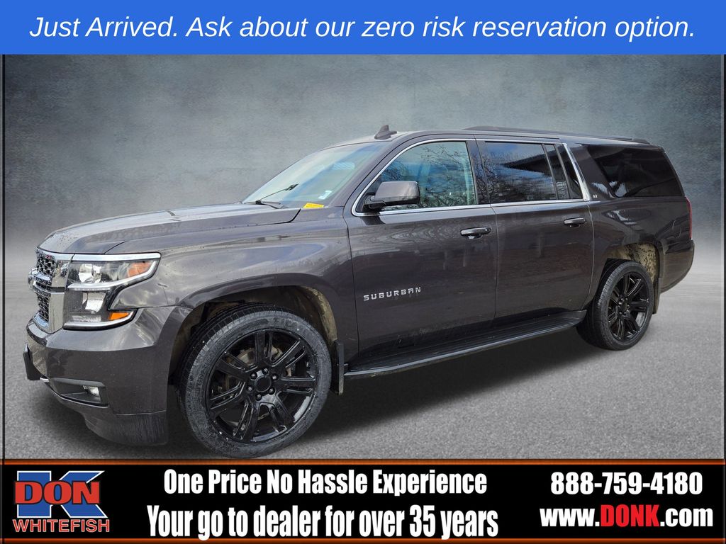 2018 Chevrolet Suburban LT photo 2
