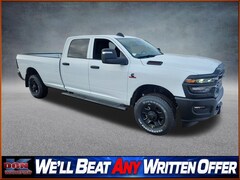 2026 Ram 3500 TRADESMAN CREW CAB 4X4 8' BOX Pickup