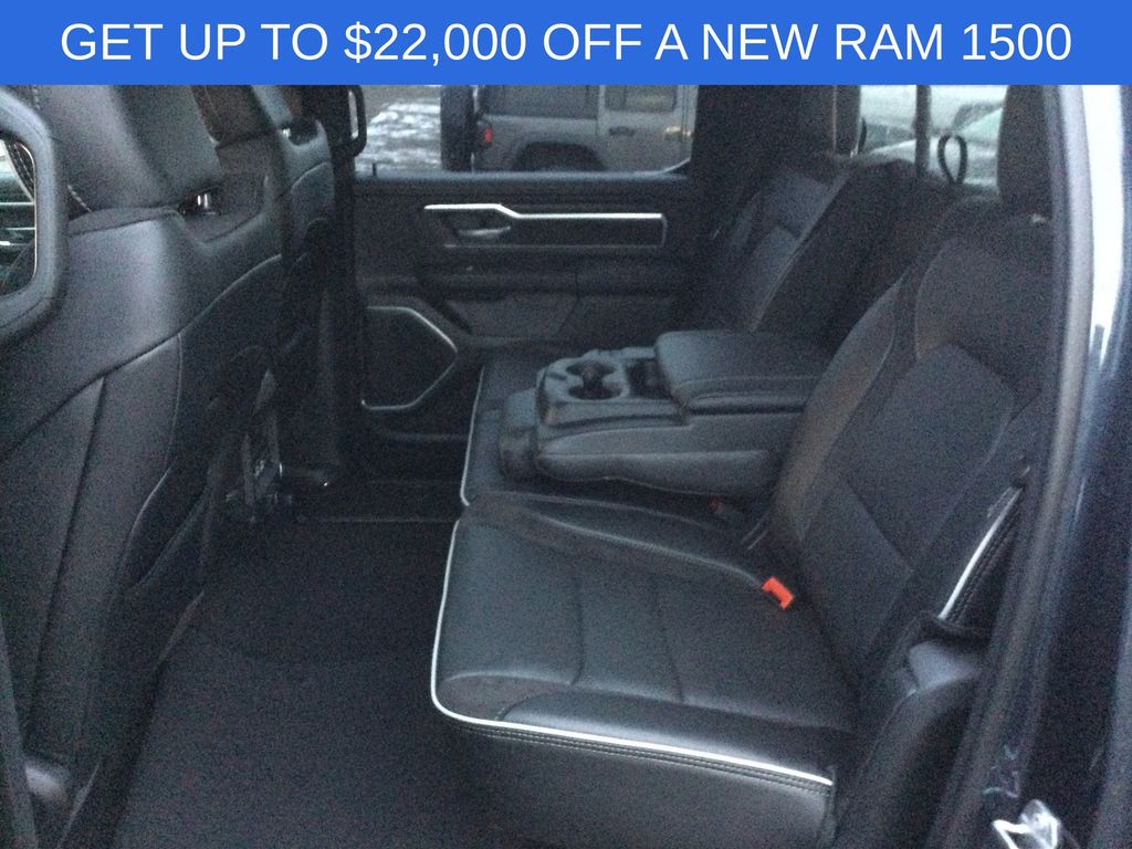 2026 RAM 1500 Laramie - Photo 15