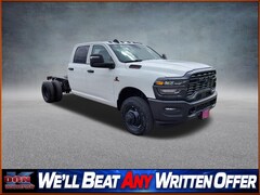 2026 Ram 3500 Chassis Cab TRADESMAN CREW   4X4 60' CA Pickup