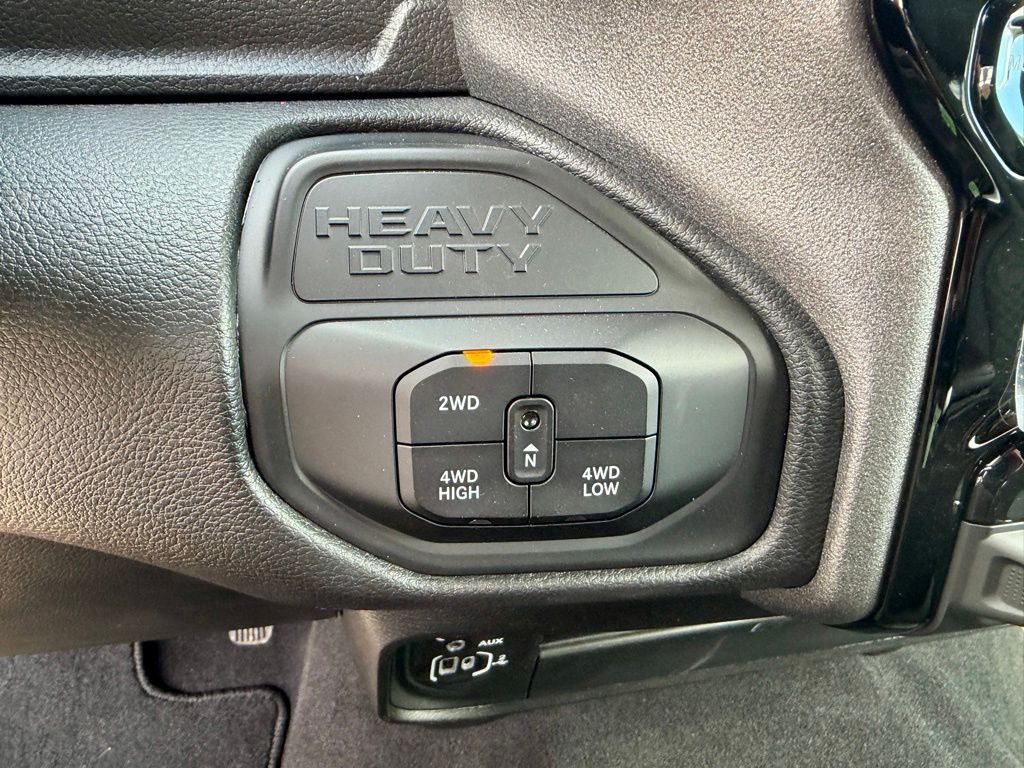 2025 RAM Ram 3500 Pickup Tradesman - Photo 18