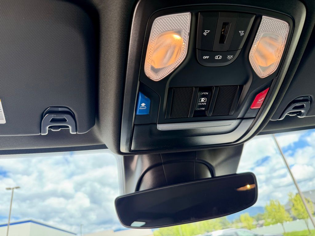 2025 RAM Ram 3500 Pickup Tradesman - Photo 21