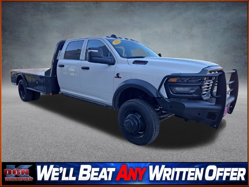 2026 Ram 5500 Chassis Cab TRADESMAN  CREW  4X4 84' CA Pickup