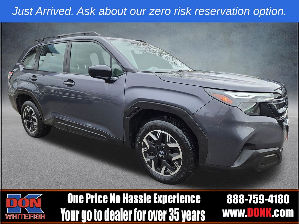 2025 Subaru Forester Base