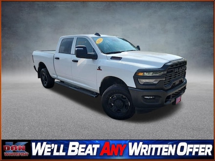 2026 Ram 2500 TRADESMAN CREW CAB 4X4 6'4 BOX Pickup