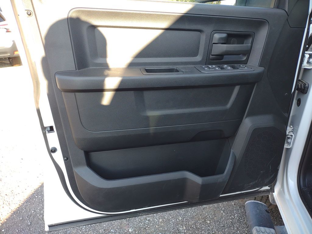 2026 RAM 2500 Tradesman - Photo 11