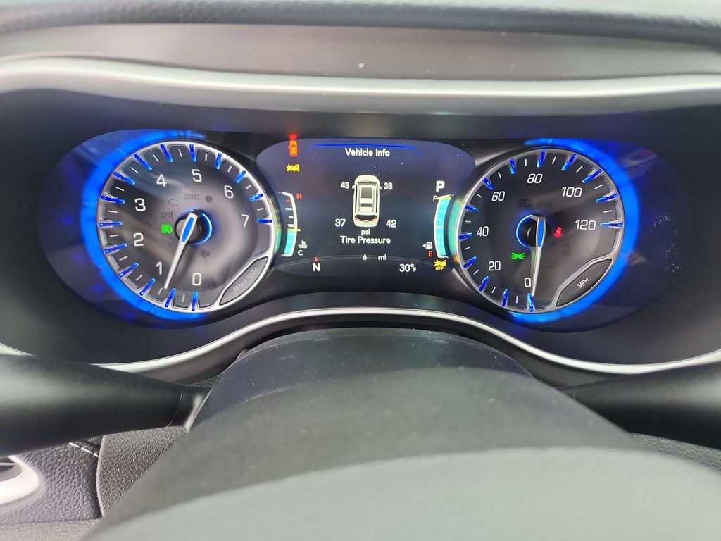 2026 Chrysler Pacifica Select - Photo 16