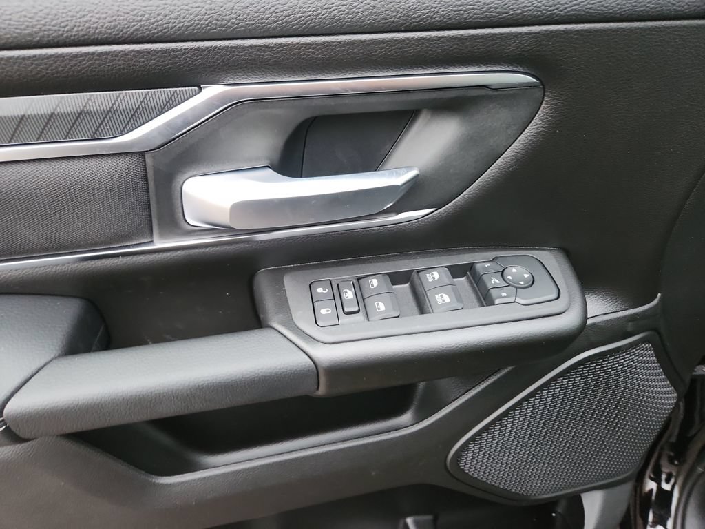 2026 RAM 1500 Big Horn/Lone Star - Photo 13