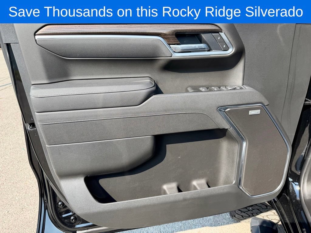 2026 Chevrolet Silverado 1500 RST - Photo 18