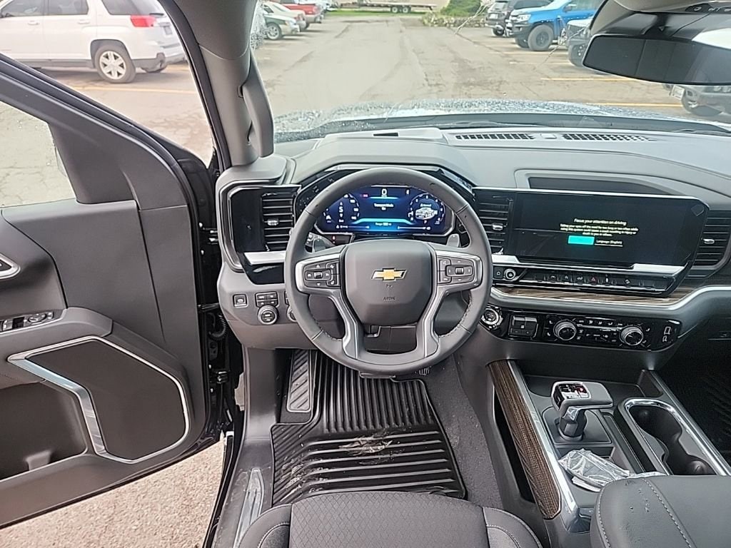 2026 Chevrolet Silverado 1500 LT - Photo 15