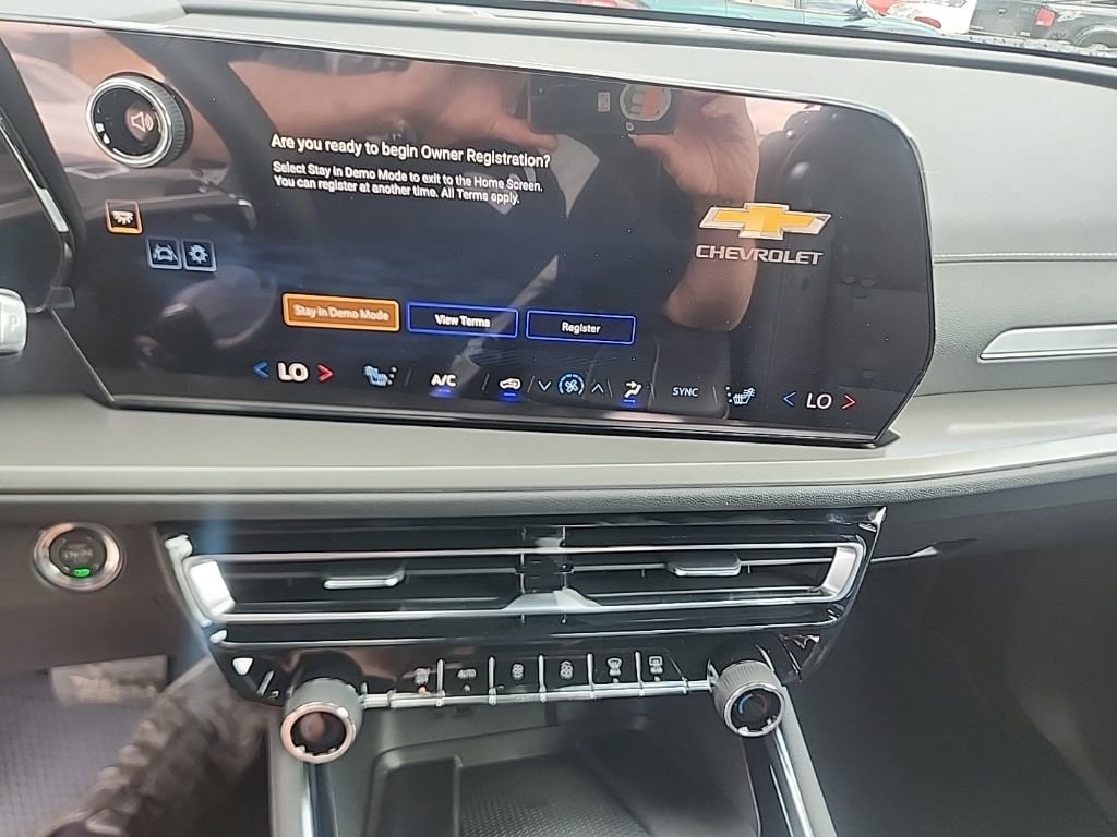 2026 Chevrolet Traverse LT - Photo 21