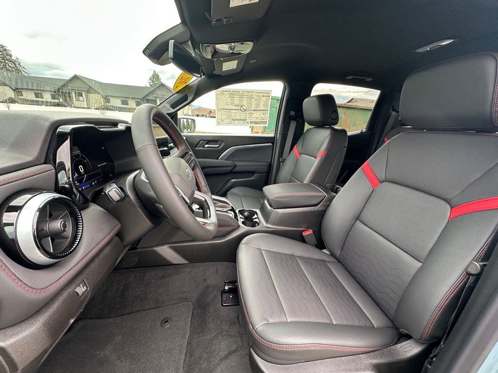 2026 Chevrolet Colorado Z71 - Photo 11