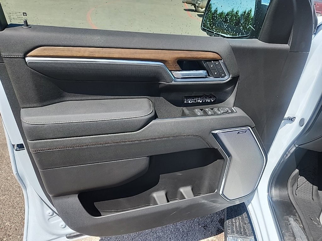 2026 Chevrolet Silverado 1500 High Country - Photo 12