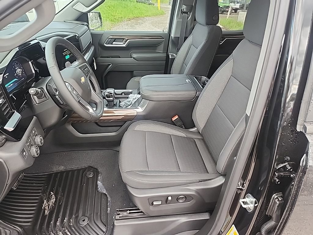 2026 Chevrolet Silverado 1500 LT - Photo 12