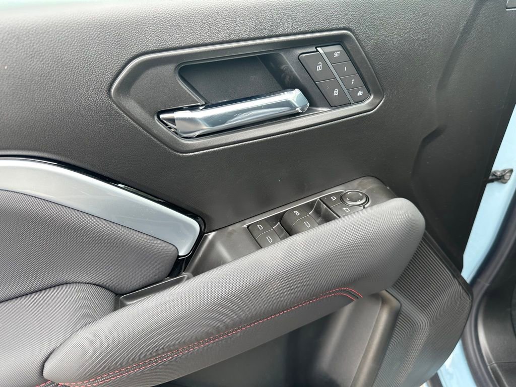 2026 Chevrolet Colorado Z71 - Photo 10