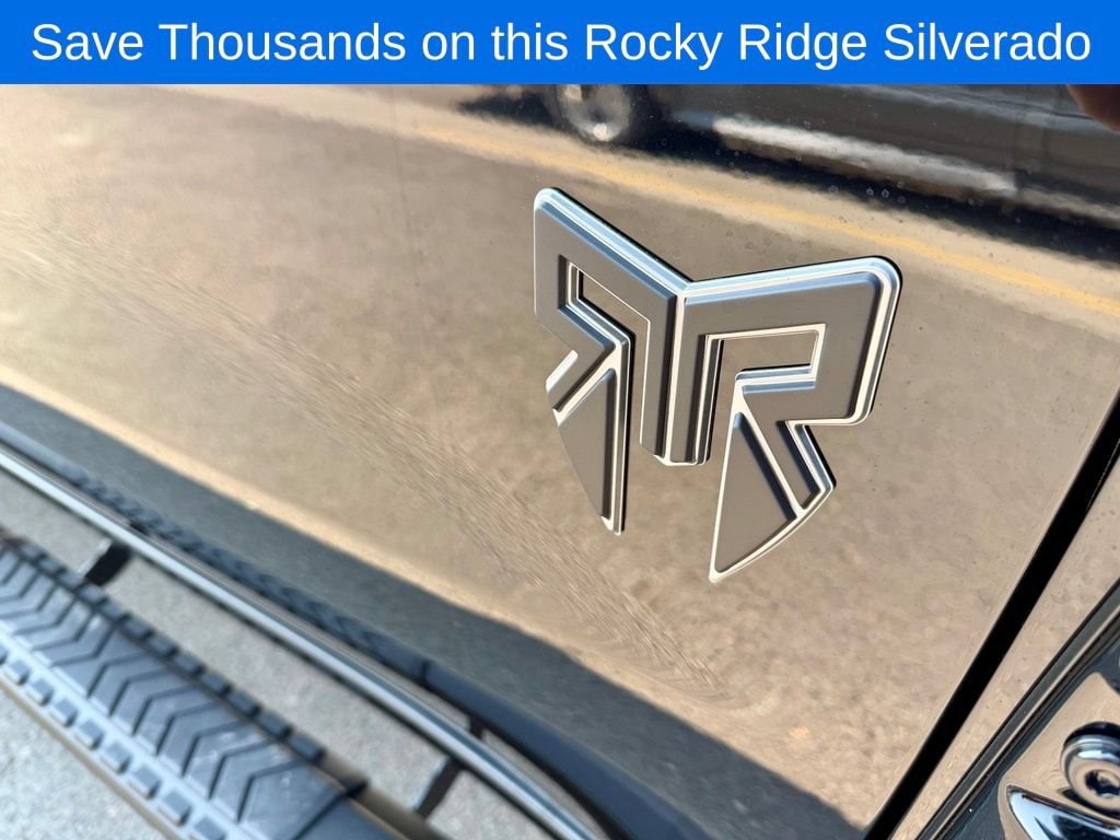 2026 Chevrolet Silverado 1500 RST - Photo 10