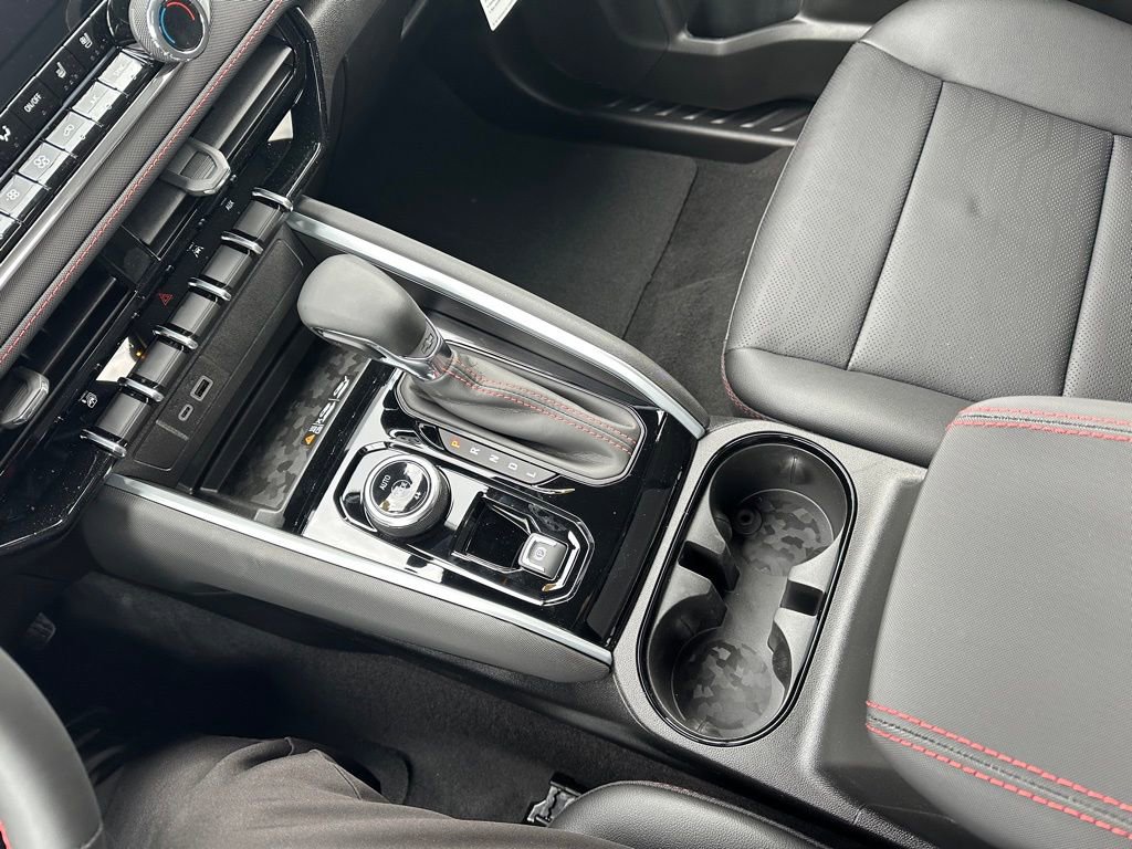 2026 Chevrolet Colorado Z71 - Photo 16