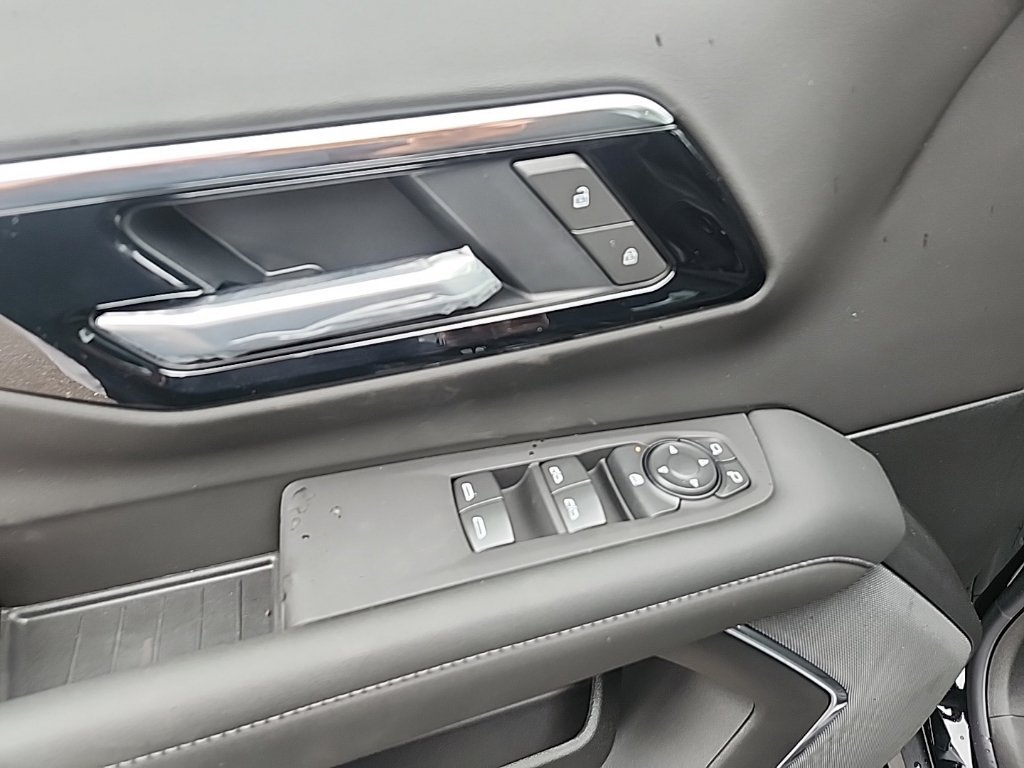 2026 Chevrolet Tahoe LS - Photo 13