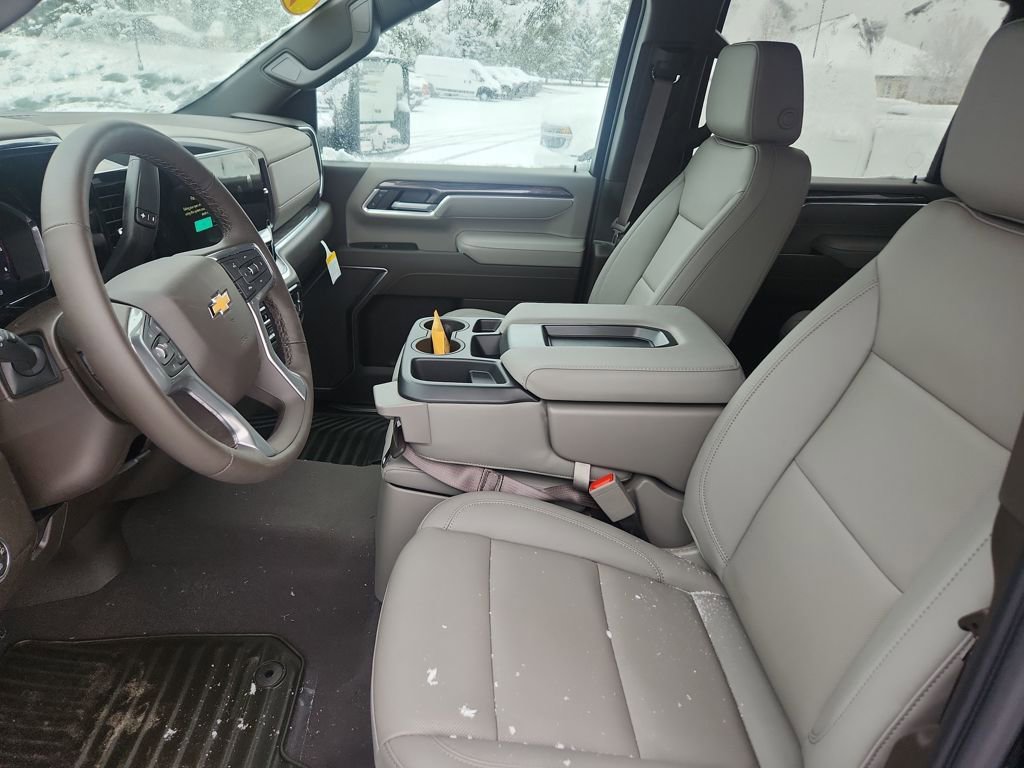 2026 Chevrolet Silverado 2500 HD LTZ - Photo 15