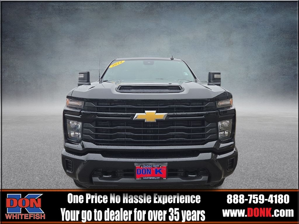 Used 2024 Chevrolet Silverado 2500HD Custom 4WD Truck Crew Cab